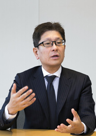 高野 勝氏