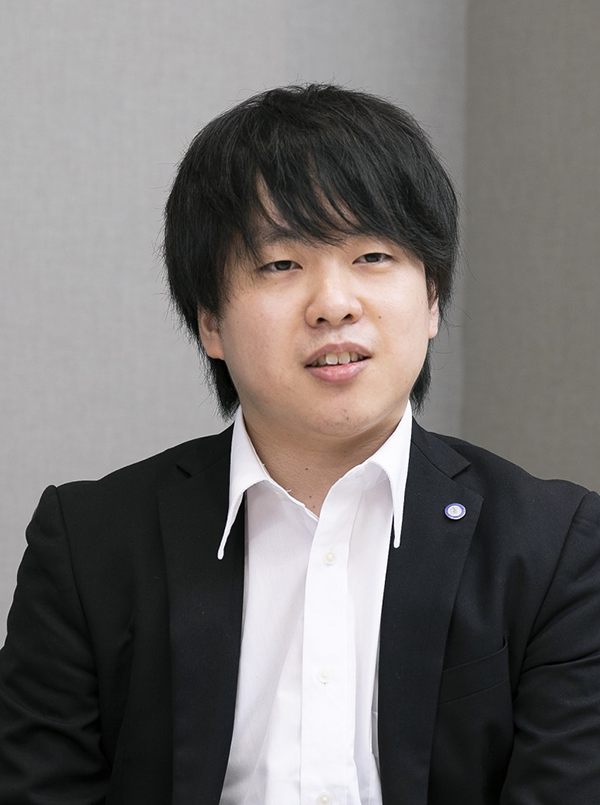 グループIT本部 情報システム部 コーポレートシステムグループ 片山 翔一氏