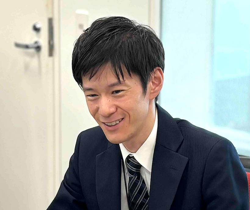 炭村氏