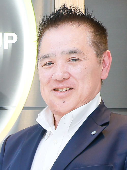 名取 裕基⽒