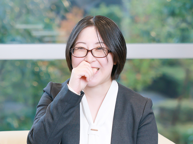 梶本 麻実氏