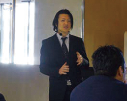 伊藤忠テクノソリューションズ株式会社 流通・EPビジネス企画室 アプリケーションビジネス推進部 萱間 真人