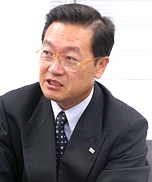 株式会社NTTドコモ プロダクト＆サービス本部 プラットフォーム部 部長 青山明彦 氏