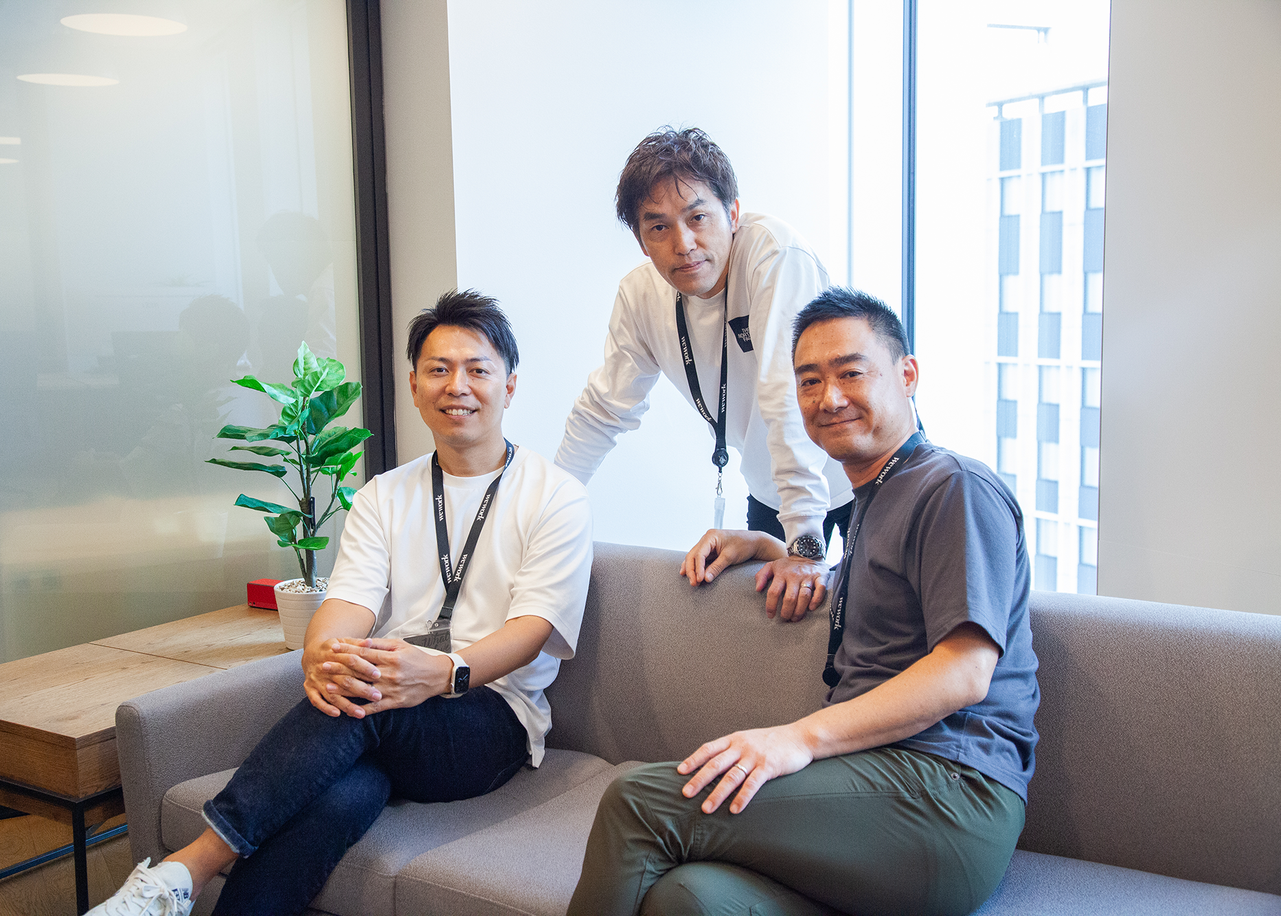 右から：トヨタ車体株式会社 デジタル変革推進部 寺倉 隆治氏、トヨタ車体株式会社 デジタル変革推進部 統括戦略グループ 酒向 弘幸氏、CTC Buildサービス部 石川 大祐