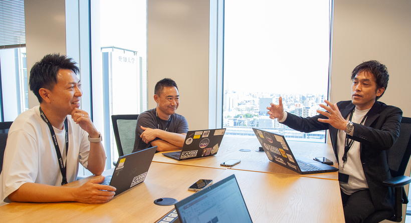 インタビュー中の様子