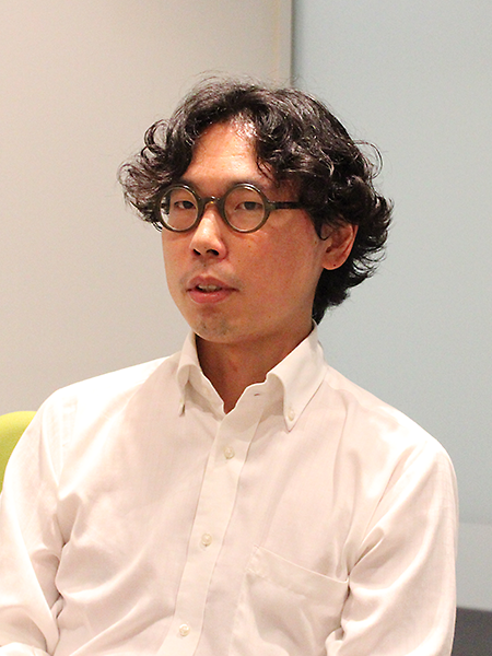 シンバイオ製薬株式会社　コーポレート本部　情報システム部　山口 大貴氏