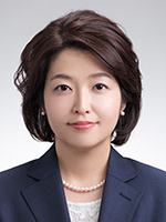 岩﨑　尚子