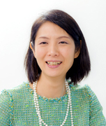 藤沢 久美 氏