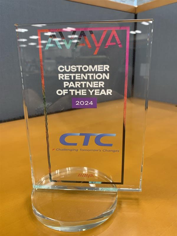 AVAYA CUSTOMER RETENTION PARTNER OF THE YEAR 2024 の盾